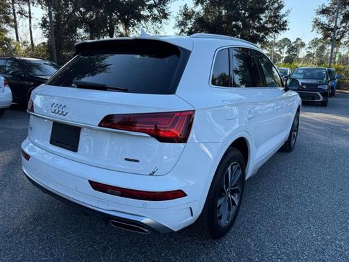 2023 Audi Q5 S line Premium Plus