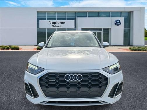 2023 Audi Q5 S line Premium Plus