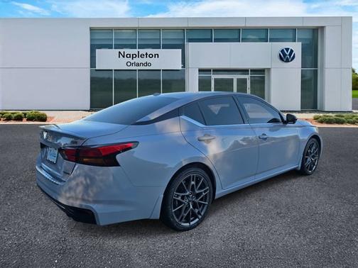 2024 Nissan Altima 2.0 SR