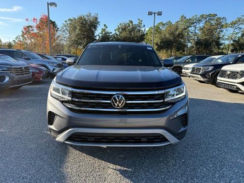 2022 Volkswagen Atlas 3.6L V6 SE w/Technology