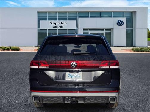 Black 2026 Volkswagen Atlas 2.0T Peak Edition