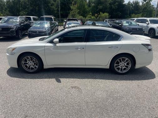 2014 Nissan Maxima 3.5 SV w/Premium Pkg