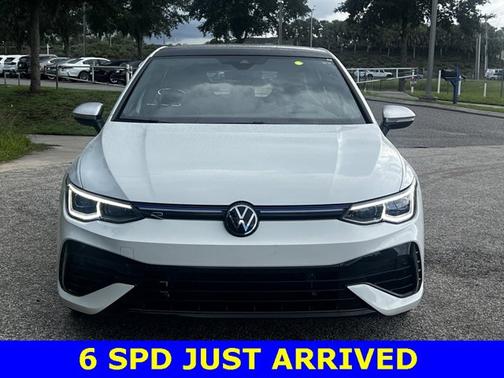 2024 Volkswagen Golf R 2.0T