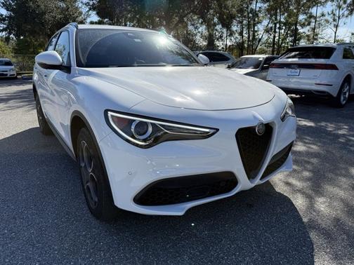 2022 Alfa Romeo Stelvio Sprint