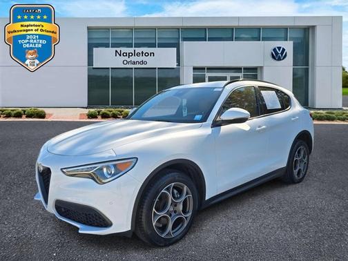 2022 Alfa Romeo Stelvio Sprint