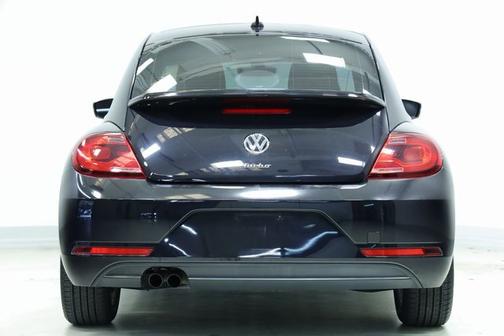 2017 Volkswagen Beetle 1.8T SE