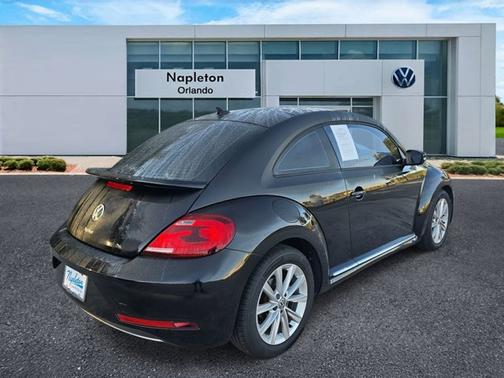 2017 Volkswagen Beetle 1.8T SE