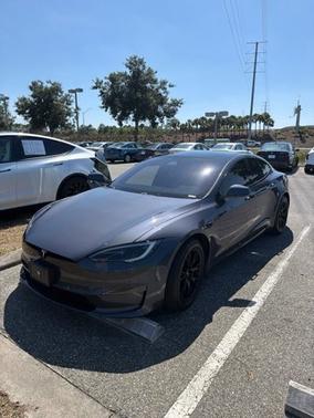 2022 Tesla Model S Plaid