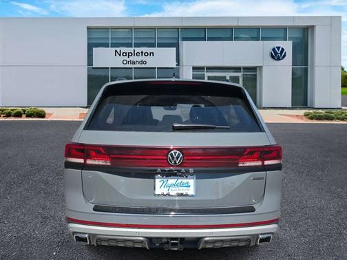Gray 2026 Volkswagen Atlas 2.0T Peak Edition