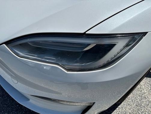 White 2021 Tesla Model S Plaid