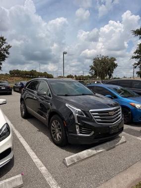 Manhattan Noir Metallic 2019 Cadillac XT5 Luxury