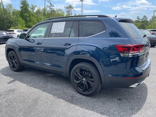 2022 Volkswagen Atlas 3.6L V6 SE w/Technology