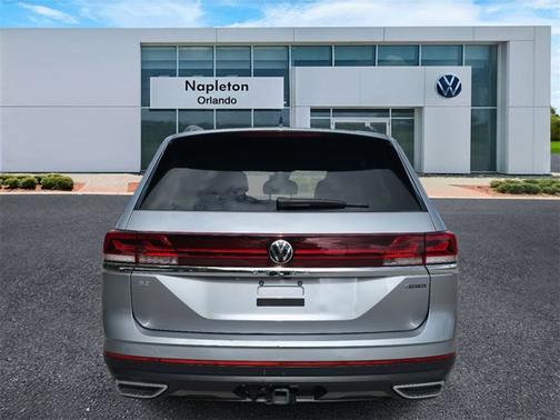 2024 Volkswagen Atlas 2.0T SE w/Technology