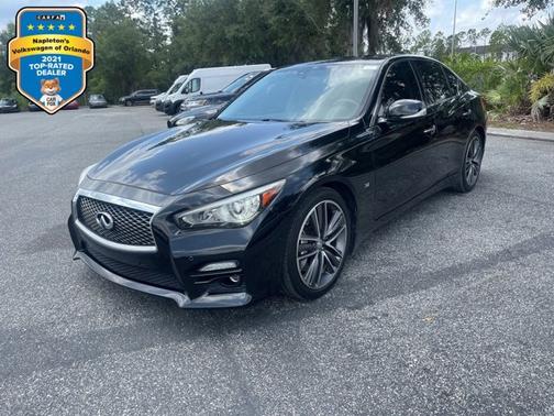 2015 INFINITI Q50 Sport