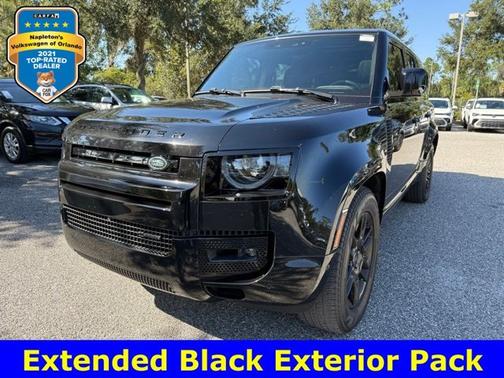 2023 Land Rover Defender X-Dynamic SE