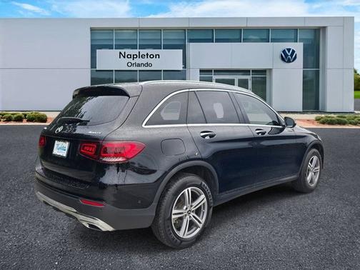 Black 2022 Mercedes-Benz GLC 300 Base