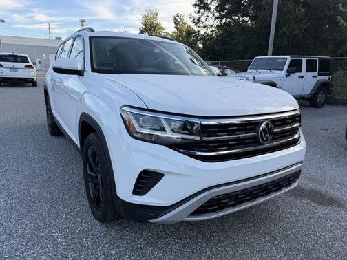 2022 Volkswagen Atlas 2.0T SE w/Technology