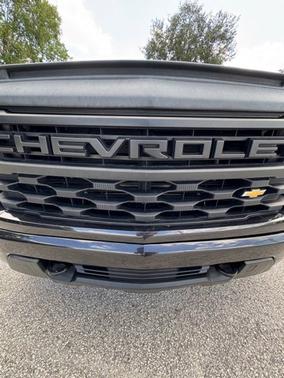 Dark Ash Metallic 2023 Chevrolet Silverado 1500 Custom