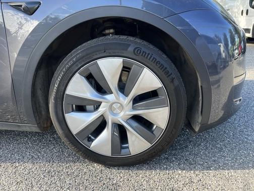 2020 Tesla Model Y Long Range