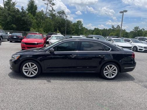 2018 Volkswagen Passat 2.0T SE w/Technology