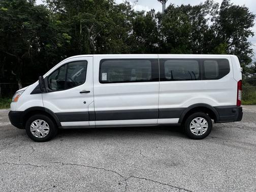 2017 Ford Transit-350 XLT