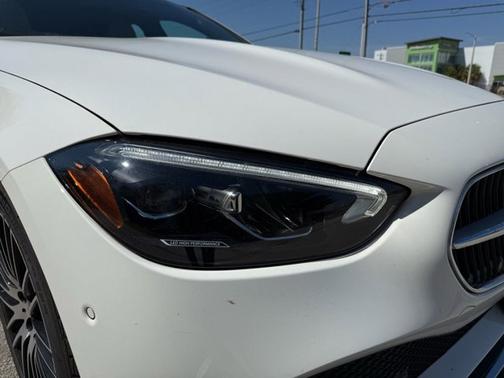 2025 Mercedes-Benz C-Class C300 4MATIC