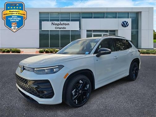 2025 Volkswagen Tiguan SE R-Line Black