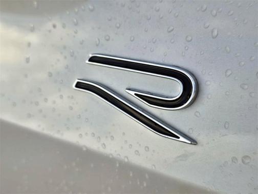 2025 Volkswagen Tiguan SE R-Line Black