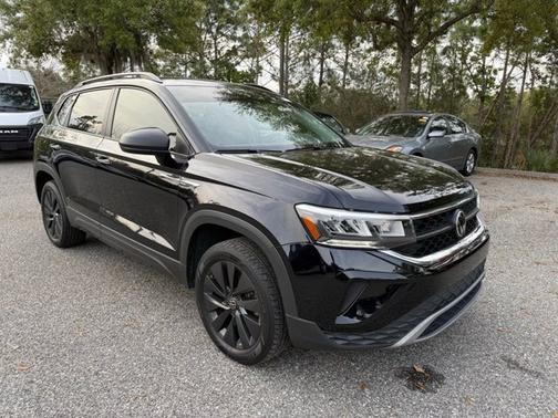 Black 2022 Volkswagen Taos S