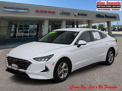 2022 Hyundai SONATA SE