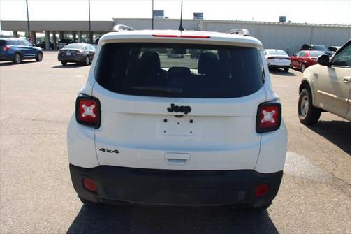 2022 Jeep Renegade Altitude