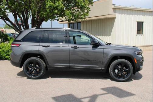 2025 Jeep Grand Cherokee Limited X