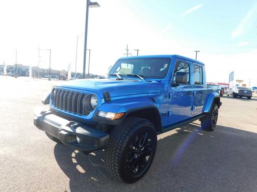 2025 Jeep Gladiator Nighthawk