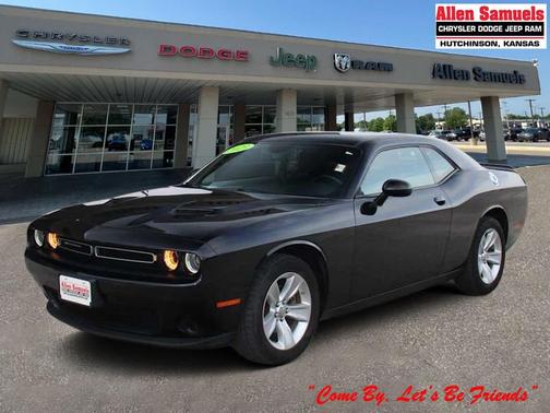 2023 Dodge Challenger SXT
