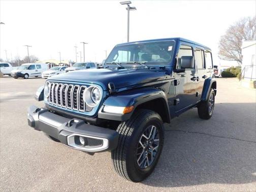 2025 Jeep Wrangler 4-Door Sahara 4x4