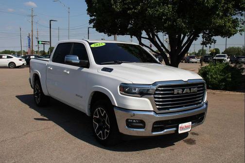 2025 RAM 1500 Laramie Crew Cab 4x4 57' Box