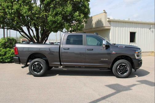 2025 RAM 2500 Laramie Crew Cab 4x4 6'4' Box