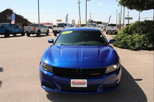 2019 Dodge Charger SXT