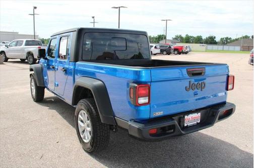 2023 Jeep Gladiator Sport S