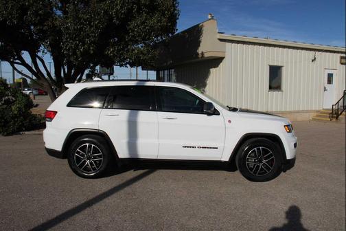 2019 Jeep Grand Cherokee Trailhawk