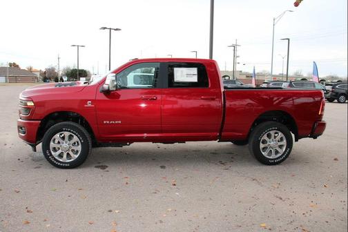 2026 RAM 3500 Laramie Crew Cab 4x4 6'4' Box