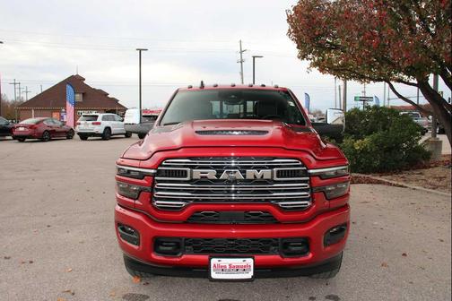 2026 RAM 3500 Laramie Crew Cab 4x4 6'4' Box