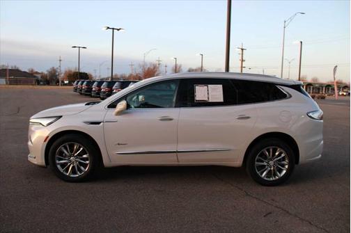 2022 Buick Enclave FWD Avenir