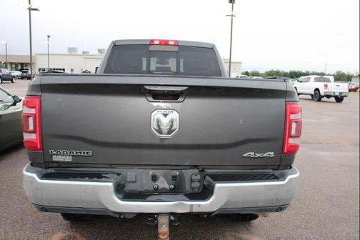 2023 RAM 2500 Laramie Crew Cab 4x4 6'4' Box