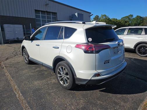 2018 Toyota RAV4 Limited