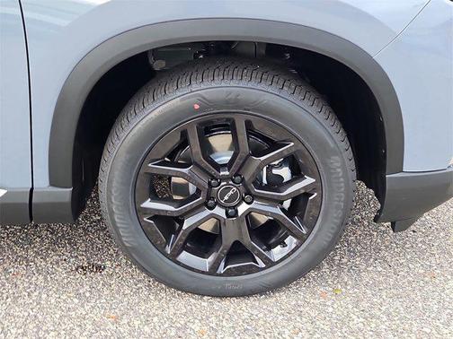 2025 Honda Pilot Touring 8-Passenger