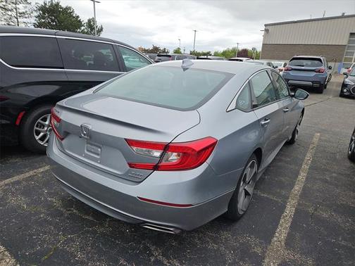 2019 Honda Accord Touring 2.0T