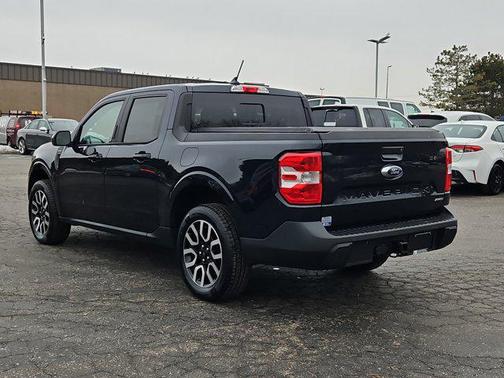 2023 Ford Maverick Lariat