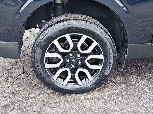 2023 Ford Maverick Lariat