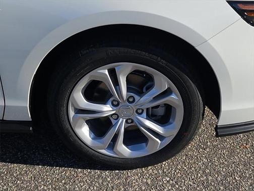 2025 Honda Accord LX 1.5T